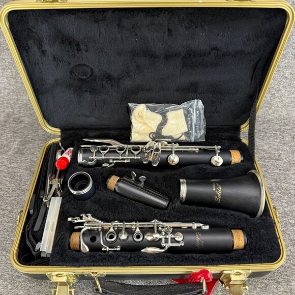 Selmer Other - ✅Selmer Bb Clarinet Soloist 300 Case & Accessories Serial P0193283 CLSOL300R
